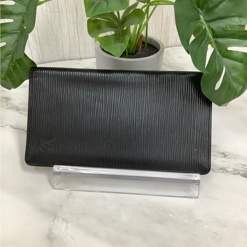 Guc Louis Vuitton Black Epi Wallet